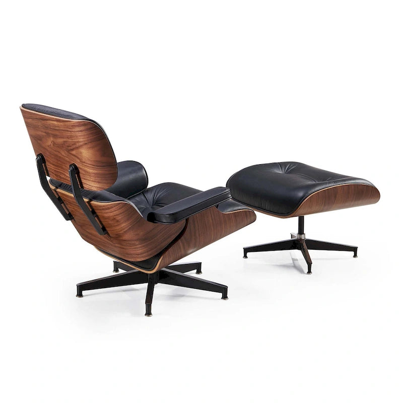 Moderne leren loungestoel met armleuningen, mid-century-stijl
