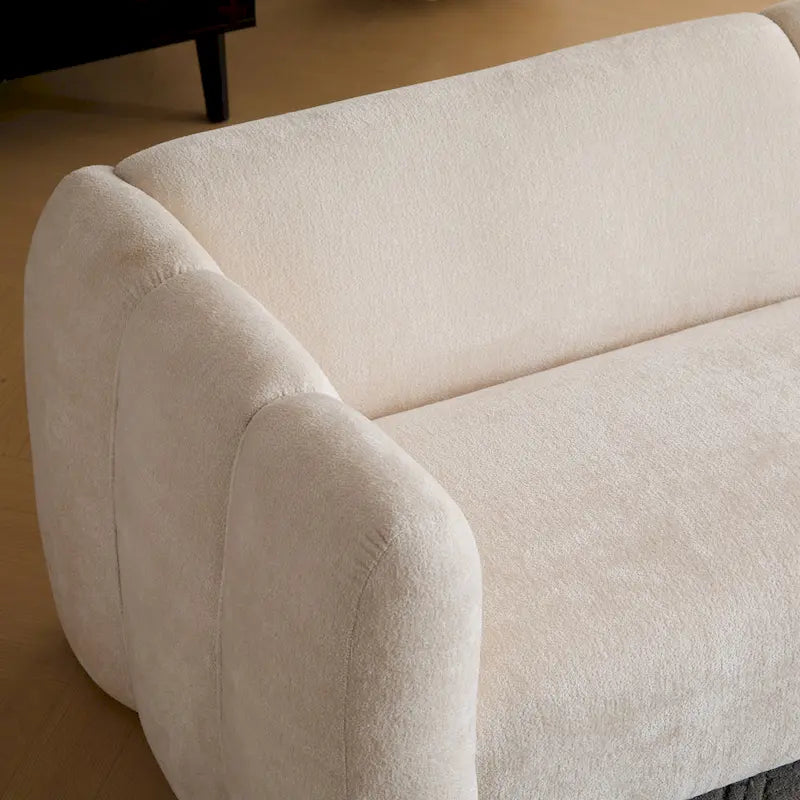 Divano a 3 posti da 83" con design a onda e schienale curvo