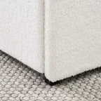 Modern queensize bed met bouclébekleding en opbergladen