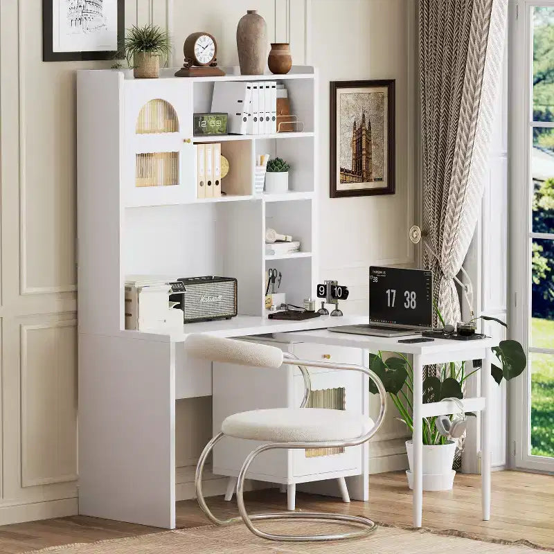 Moderner Schreibtisch aus Holz fürs Homeoffice von Okak mit Tischplatte, Stuhl und Bücherregal, Schreibtisch mit Stauraum für Jugendliche und Studierende zum Lernen und Arbeiten