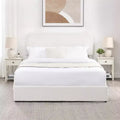 Modern queensize bed met bouclébekleding en opbergladen