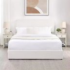 Modern queensize bed met bouclébekleding en opbergladen