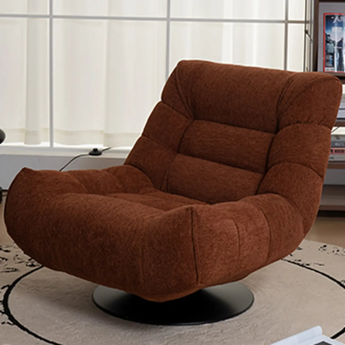 Fauteuil d'appoint pivotant en tissu chenille jaune capitonné