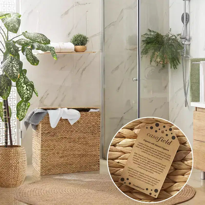 Casafield Wäschekorb mit 2 Fächern, Deckel und herausnehmbaren Wäschesäcken, geflochtener Wäschekorb aus Wasserhyazinthe zum Sortieren von Kleidung