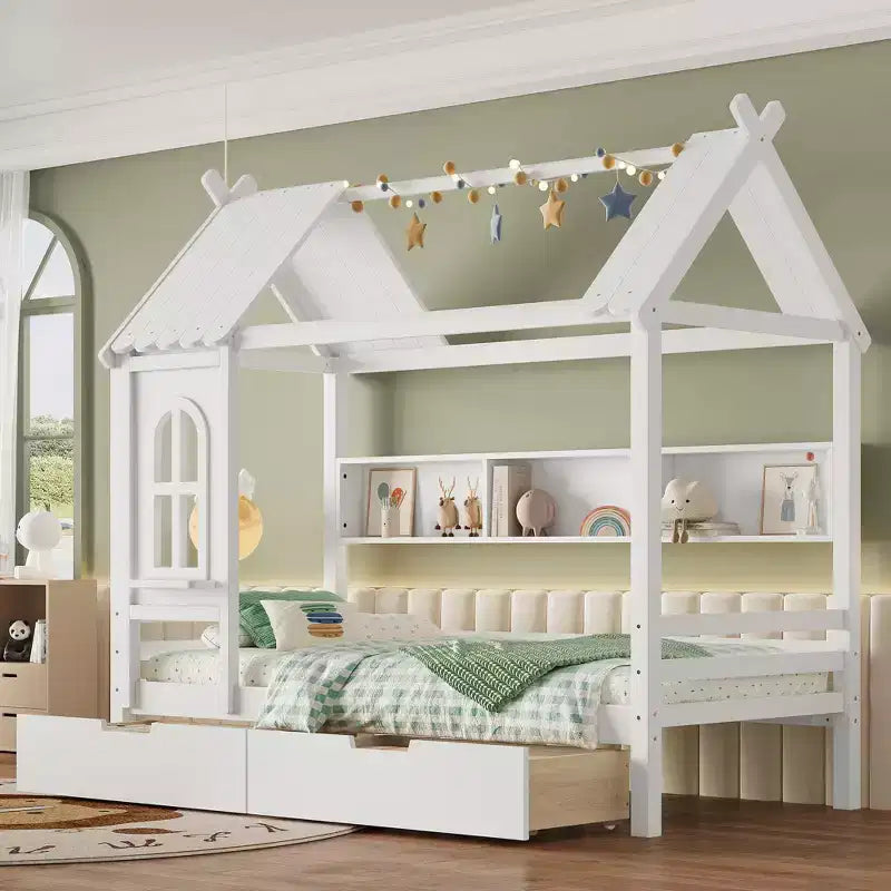 Huisbed met opberglades en raam, frame van massief hout met planken, speels kinderontwerp, lichtwit