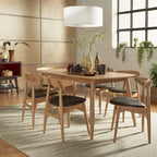 Norwegisches Essset aus Eiche mit konischen Beinen im dänischen Stil von iNSPIRE Q Modern