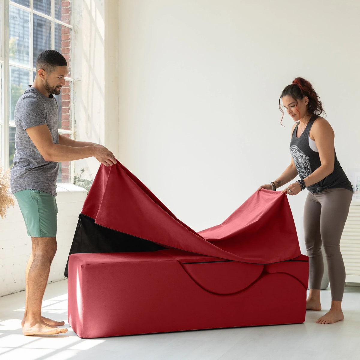 Avana Kami verstelbare chaise longue / voor yoga en massage - 2-in-1 poef met verborgen uitklapbare yogaloungestoel, microfluweel - N/A