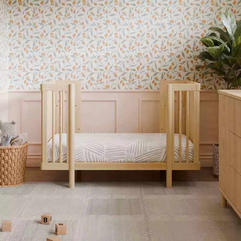 Łóżeczko Babyletto Pogo 8 w 1 z zestawami do przekształcania na każdym etapie