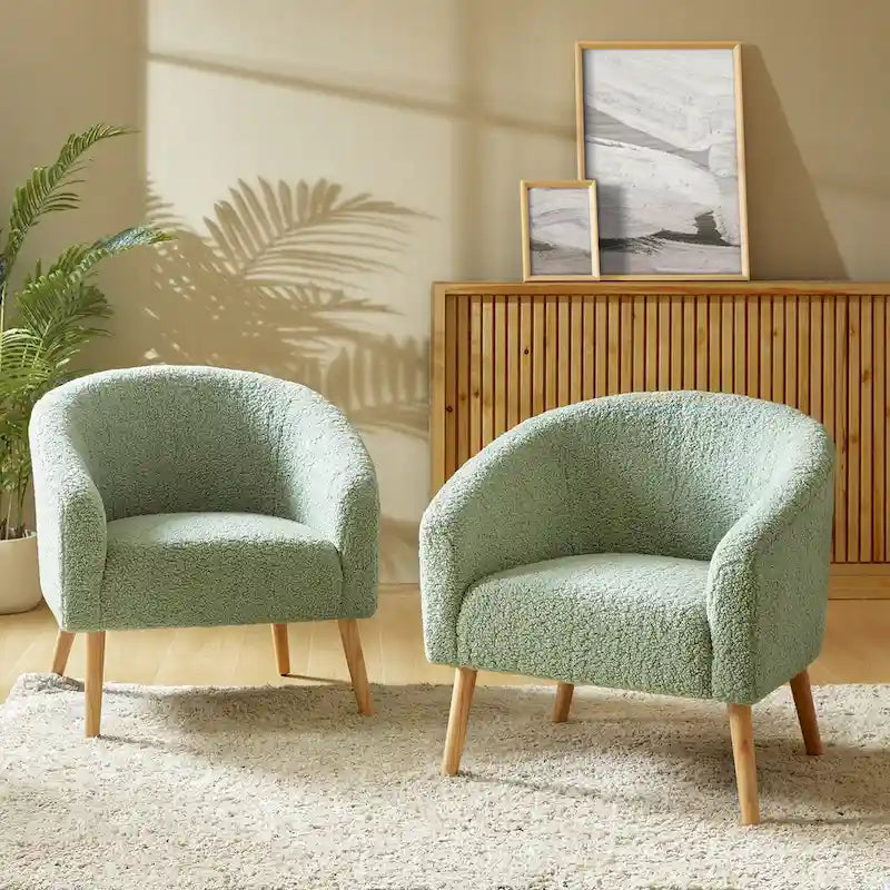 Moderne Sheila-fauteuil van bouclé met een breedte van 30 W en poten van massief hout, set van 2, van HULALA HOME