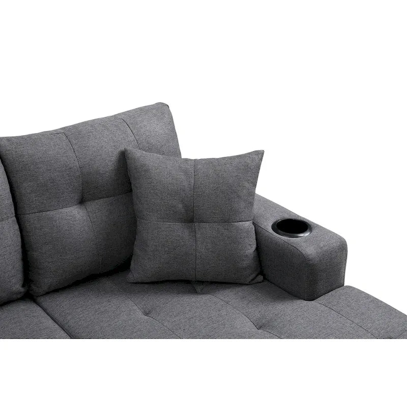 Wohnlandschaft mit L-förmiger Chaiselongue und Getränkehalter