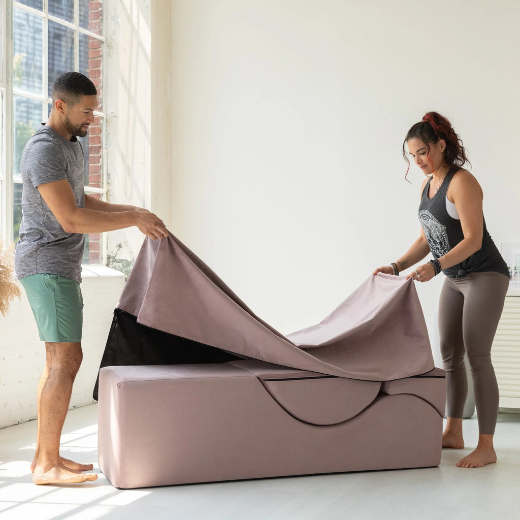 Avana Kami verstelbare chaise longue / voor yoga en massage - 2-in-1 poef met verborgen uitklapbare yogaloungestoel, microfluweel - N/A