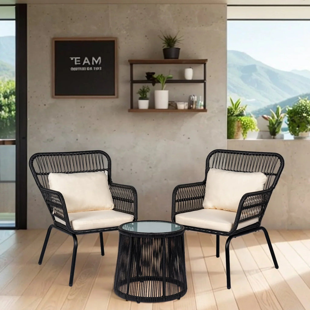 3-teiliges Outdoor-Bistroset aus Korbgeflecht, wetterfeste Rattan-Gartenmöbel mit Stühlen und Kissen