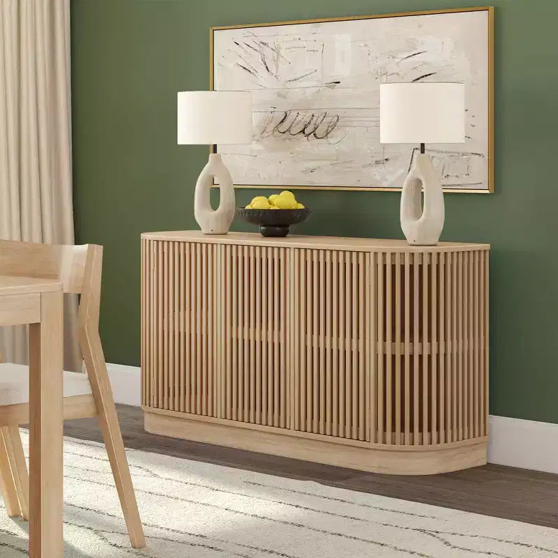 Plank+Beam Contour Sideboard aus Massivholz mit 3 Türen, 59-TV-Ständer fürs Wohnzimmer