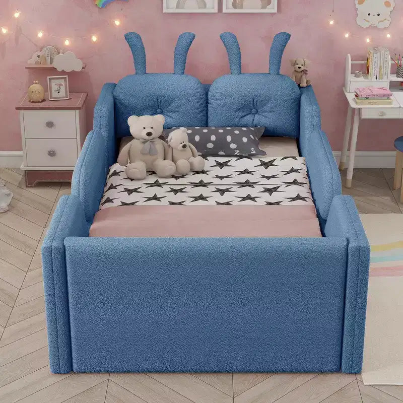 Lit plateforme simple Whisen, cadre de lit rembourré pour enfant au ras du sol avec coussin lapin et barrières latérales amovibles