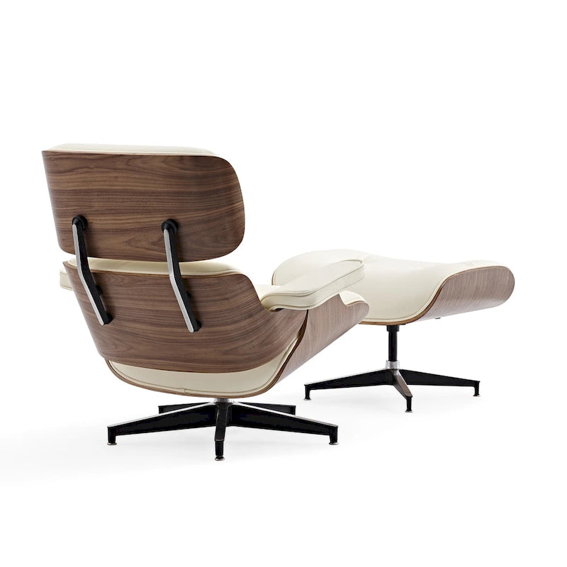 Moderne leren loungestoel met armleuningen, mid-century-stijl
