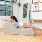 Méridienne élégante Avana pour le yoga - Fabriquée aux États-Unis - Idéale pour les étirements, la détente, l’exercice et plus encore, 60D x 18W x 26H pouces, gris clair