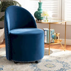 Poltrona accentata Glam Velvet Rolling con ruote piroettanti