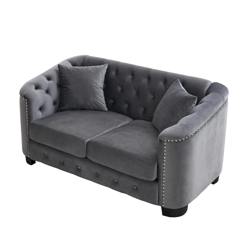 Divano Chesterfield in velluto da 150 cm — 2 posti con schienale capitonné e braccioli con borchie
