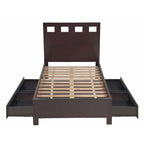 Letto a piattaforma contenitore con testiera rettangolare intagliata – Finitura espresso