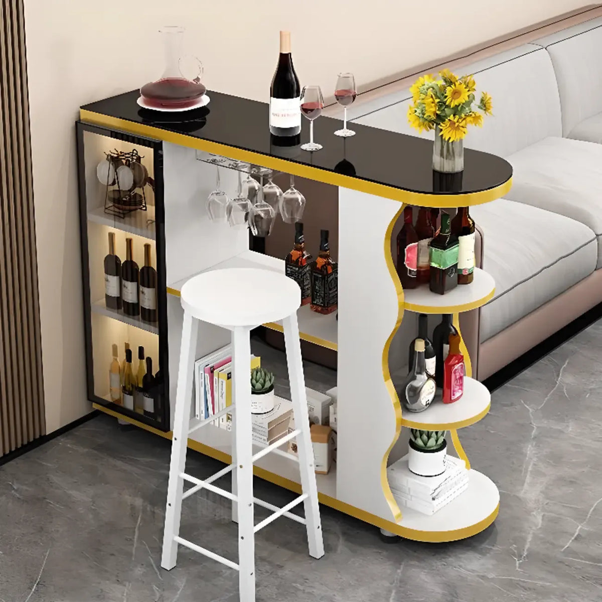 Moderner Bartisch in organischer Form mit Steinplatte und Stauraum für Hausbars