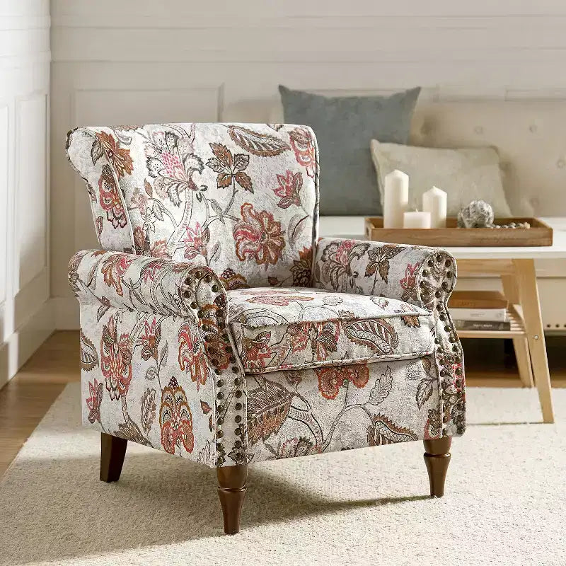 Araceli traditionele houten fauteuil met bloemenstof, hoge rugleuning met vleugels en siernagels| ART OF LIVING DESIGNS