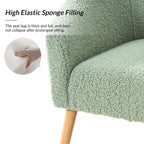 Moderne Sheila-fauteuil van bouclé met een breedte van 30 W en poten van massief hout, set van 2, van HULALA HOME