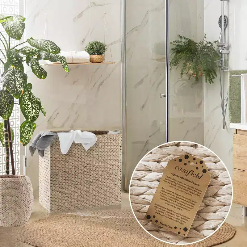 Casafield Wäschekorb mit 2 Fächern, Deckel und herausnehmbaren Wäschesäcken, geflochtener Wäschekorb aus Wasserhyazinthe zum Sortieren von Kleidung