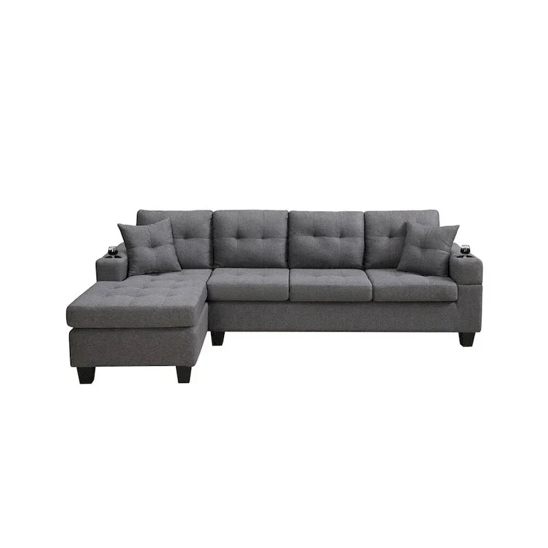 Wohnlandschaft mit L-förmiger Chaiselongue und Getränkehalter