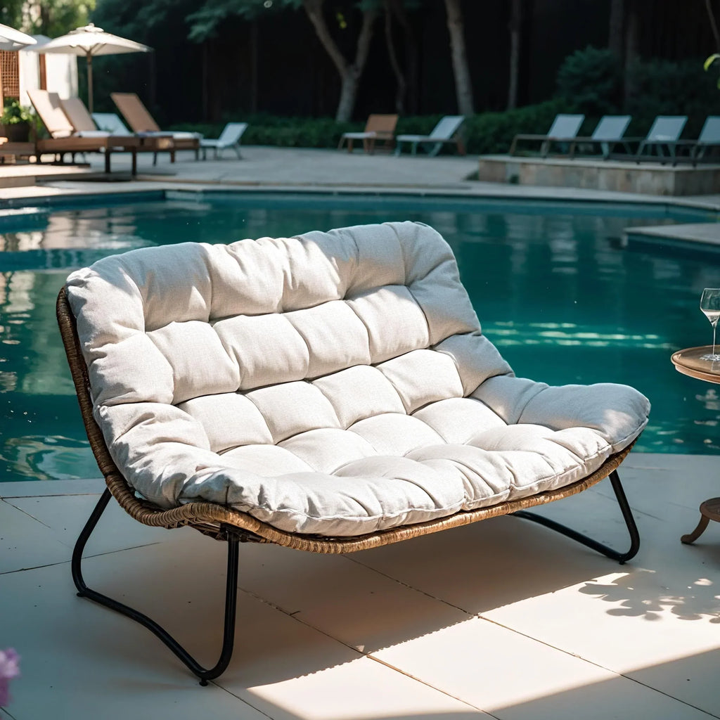 Dubbele papasan-loveseat met kussen, weerbestendig PE-rotan en metalen frame voor binnen en buiten