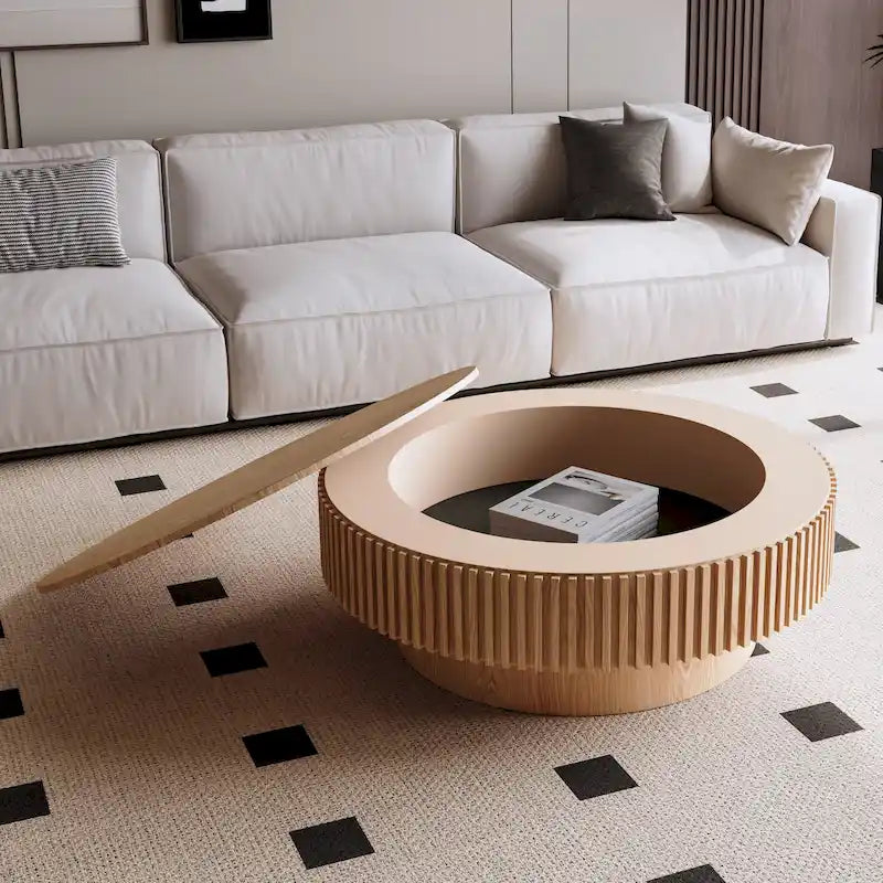 Moderne ronde salontafel van gefineerd massief hout met opbergruimte