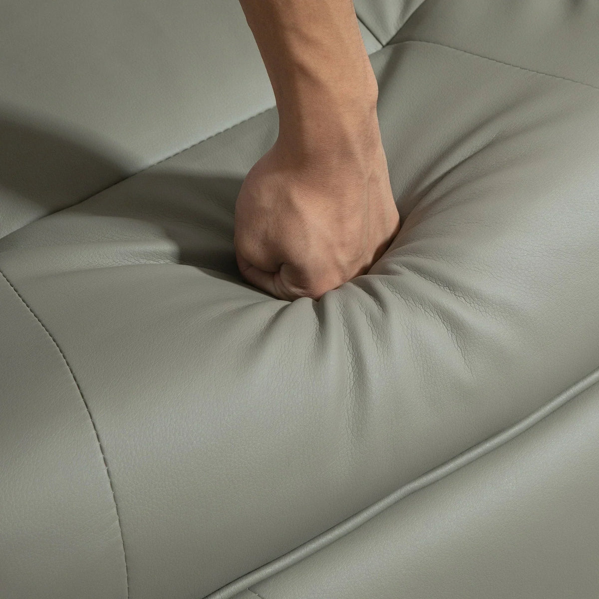 HomCom verstelbare handmatige relaxfauteuil van imitatieleer met draaivoet en comfortabele, ontspannende voetensteun