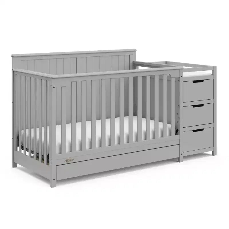5-in-1-Kinderbett mit Wickelkommode und Schublade